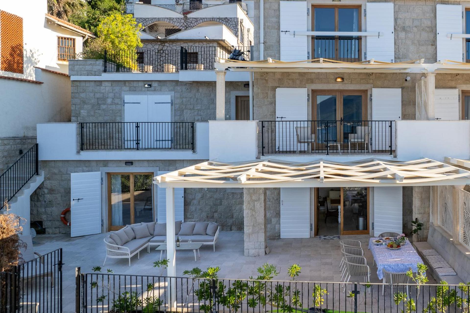 Villas Plitka Tivat Eksteriør bilde