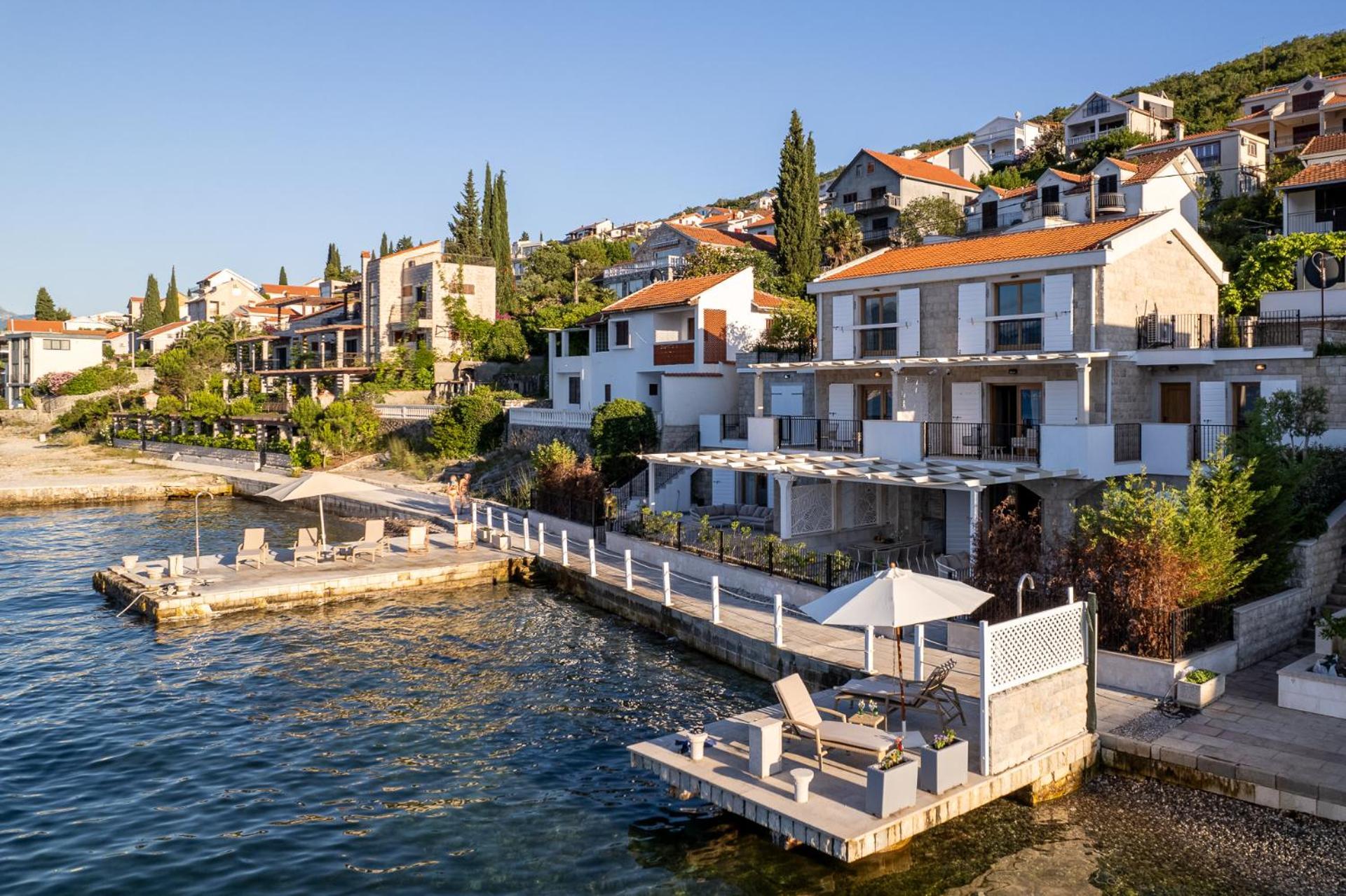 Villas Plitka Tivat Eksteriør bilde