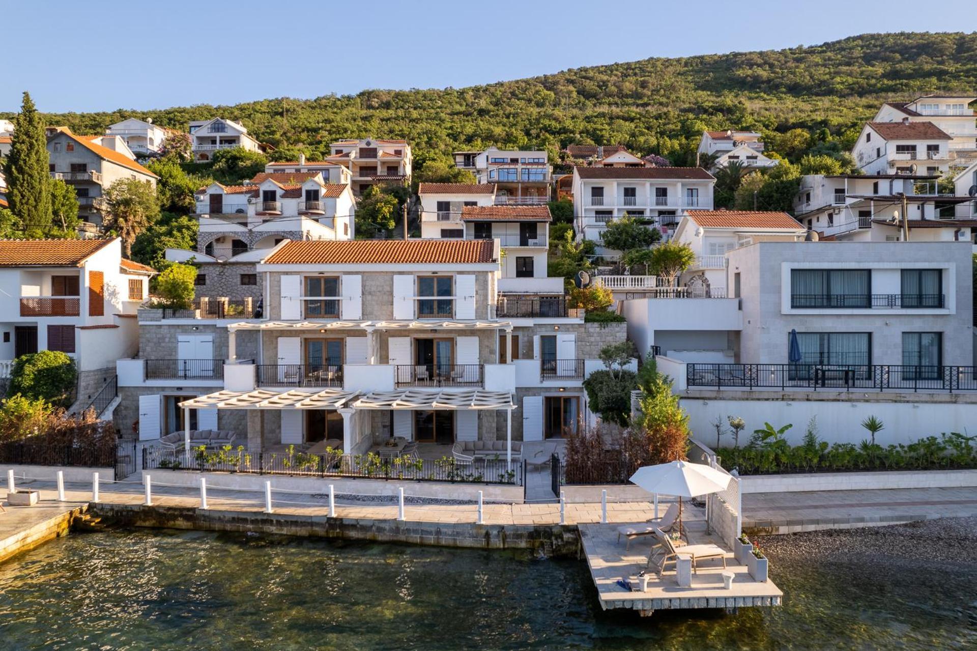 Villas Plitka Tivat Eksteriør bilde