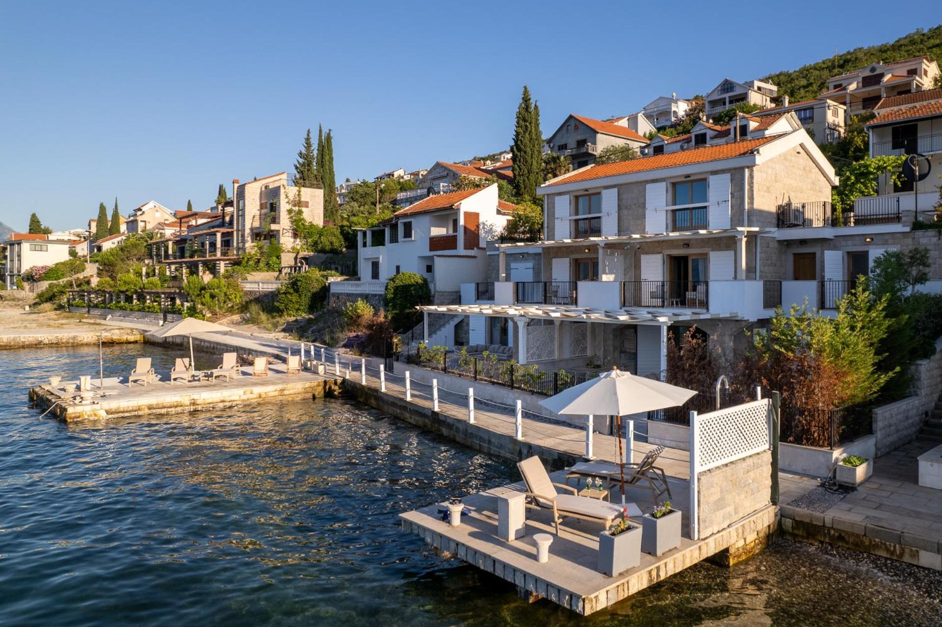 Villas Plitka Tivat Eksteriør bilde