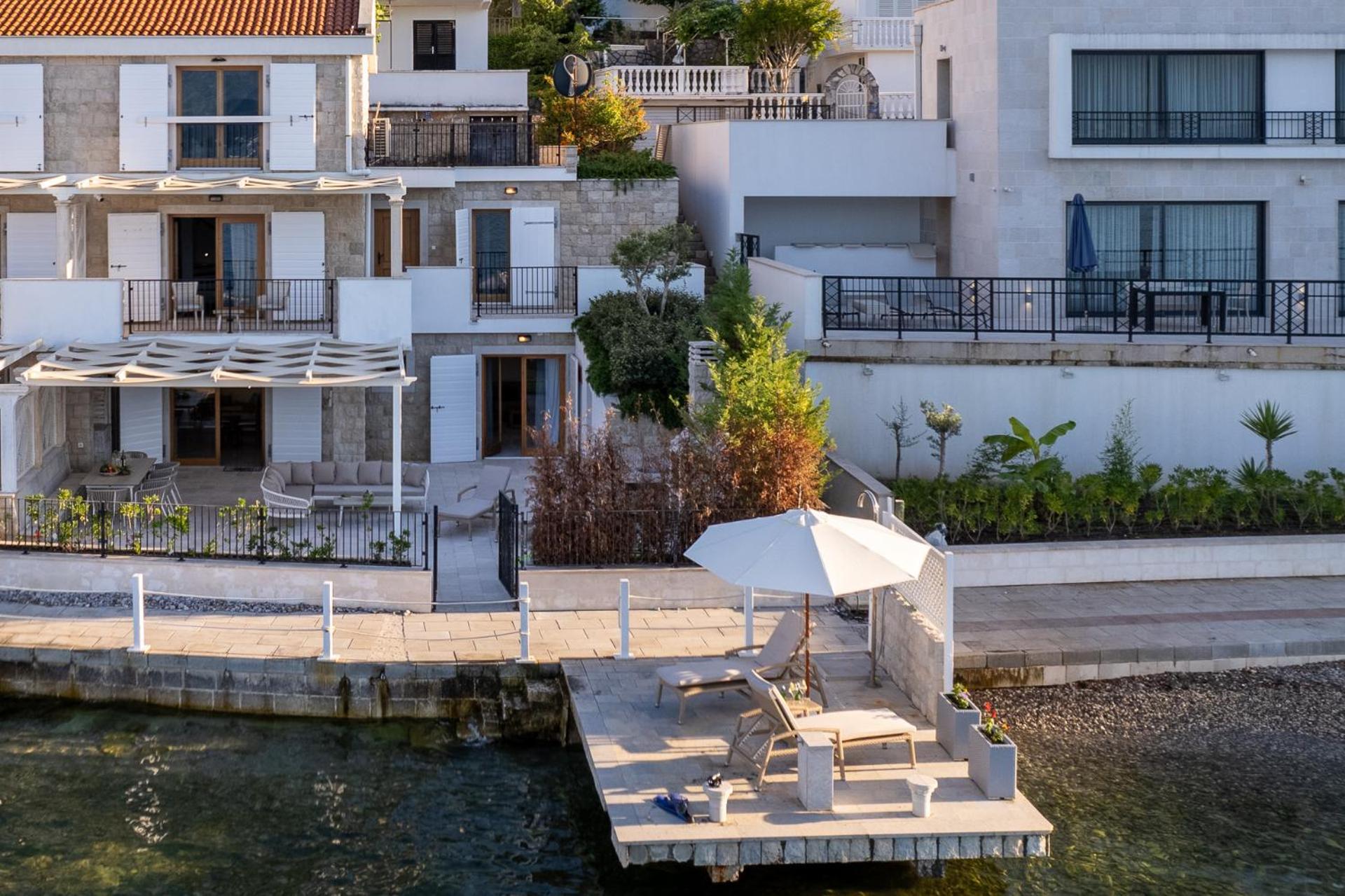Villas Plitka Tivat Eksteriør bilde