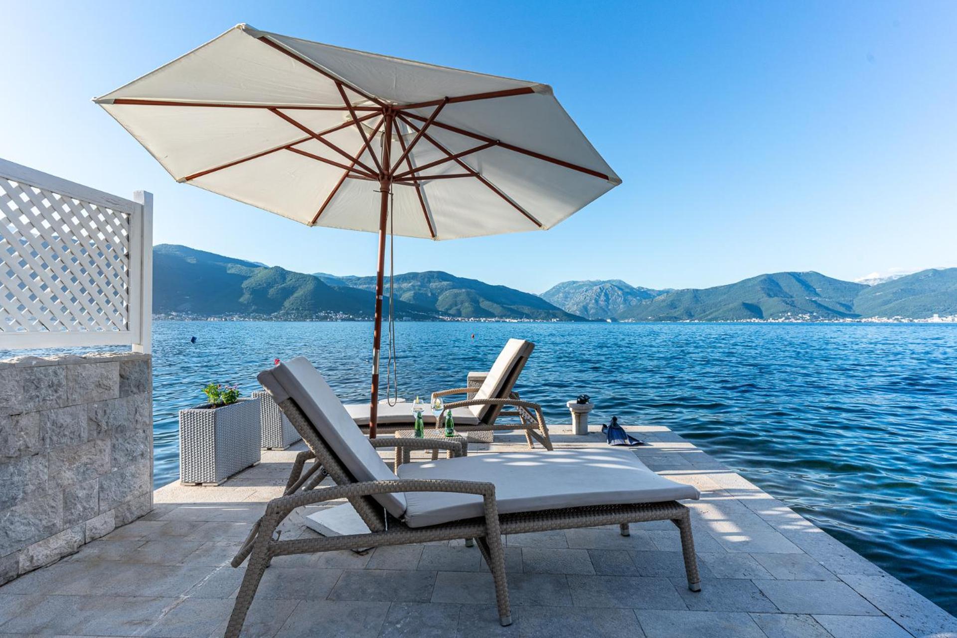 Villas Plitka Tivat Eksteriør bilde